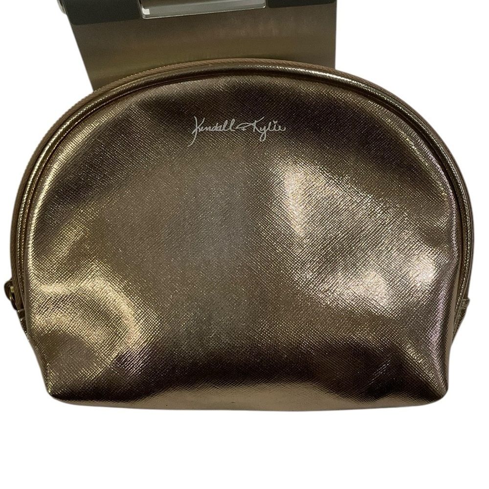 Kendall & Kylie Rose Good Cosmetic Pouch